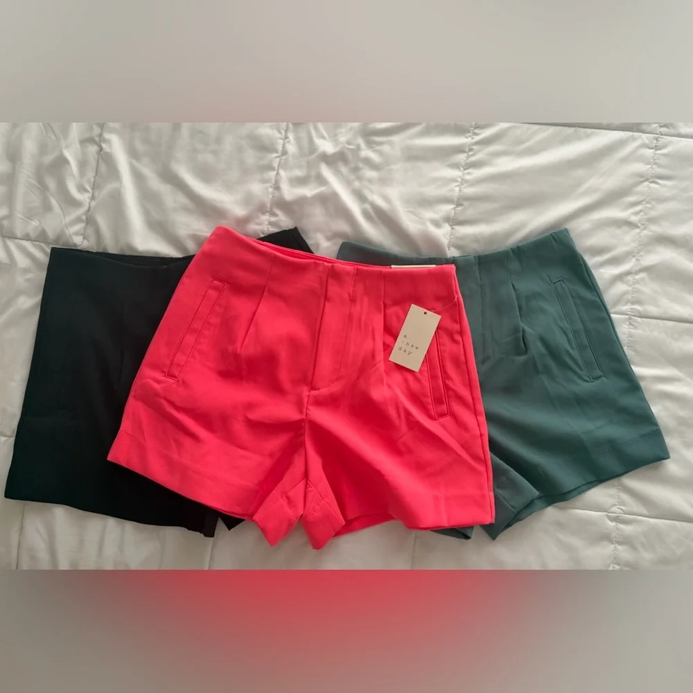 Bundle of 3 pairs of Size 4 “a new day” shorts - Picture 7 of 7